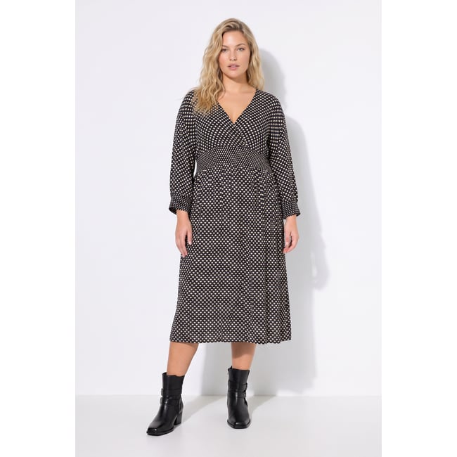 Robe, coupe confortable, taille élastiquée noir <span itemprop=