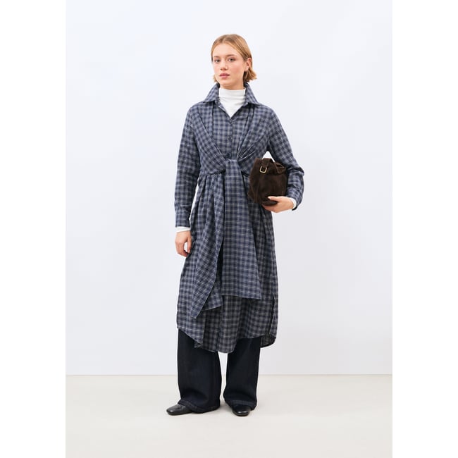 Robe chemise longue à carreaux manches longues marine <span itemprop=