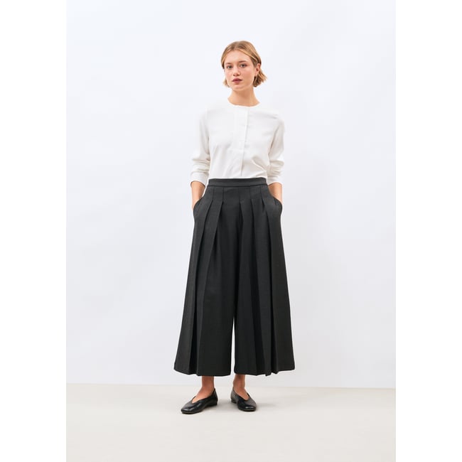 Pantalon large 7/8ème anthracite <span itemprop=
