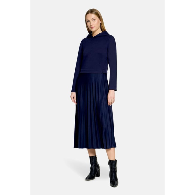 Robe casual à capuche maritime blue <span itemprop=