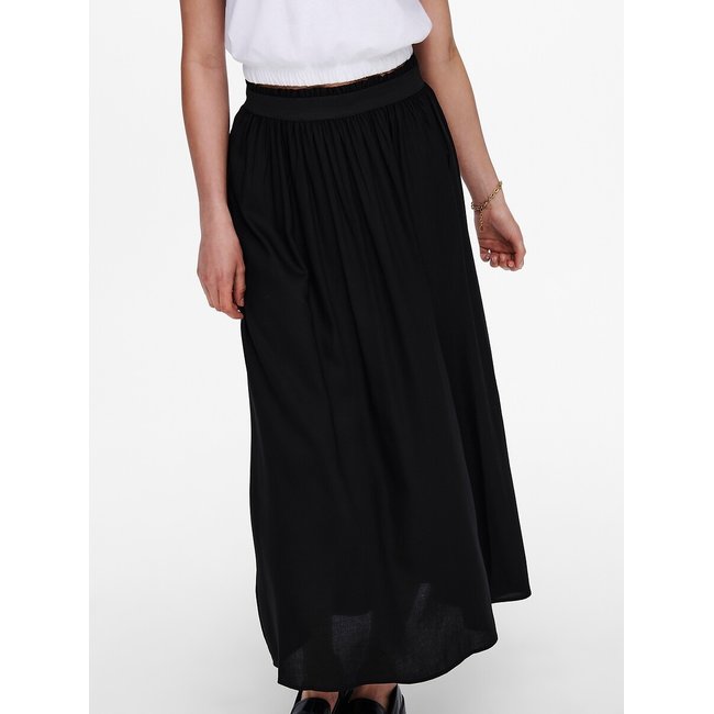 Falda larga evasé negro <span itemprop=