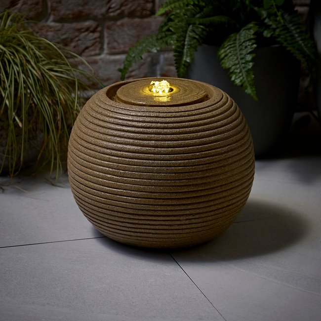 Outdoor Solar-Powered Round Ribbed Ball Water Fountain, natural, SO'HOME