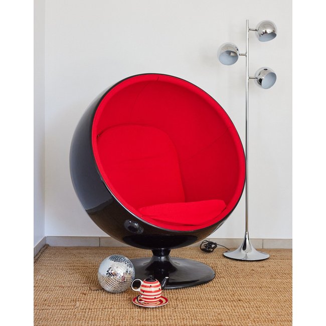 Fauteuil Space Age Jakob N°1263 - Bon état Couleur noir <span itemprop=