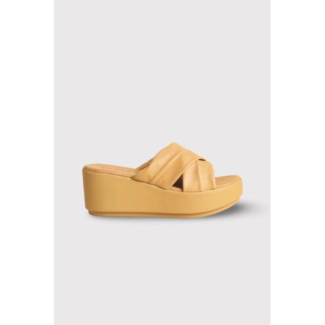 Sandales compensées FLINT camel <span itemprop=