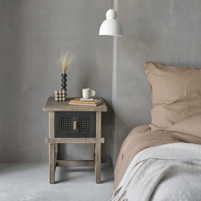 Table de chevet en bois recyclé massif 1 tiroir  JUNKO Couleur gris <span itemprop=