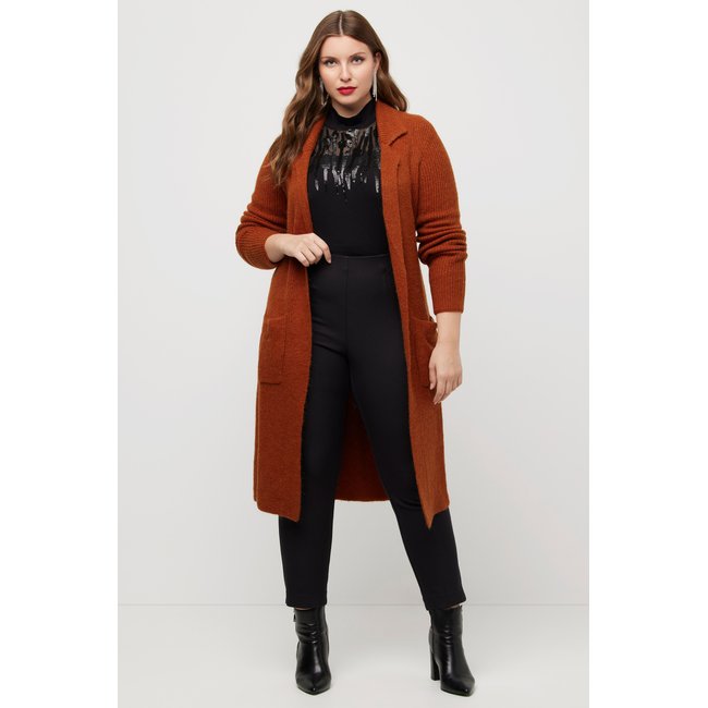 Manteau en maille marron brique <span itemprop=