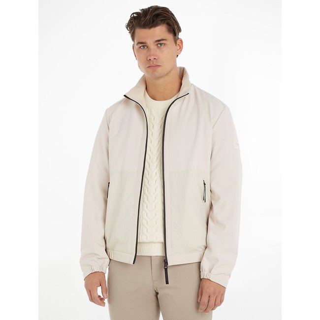 Cazadora en dos tejidos softshell sin capucha beige <span itemprop=