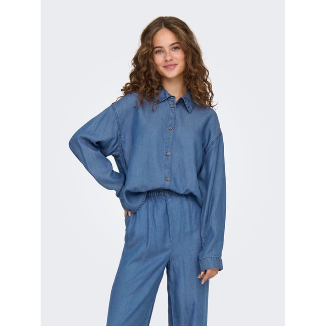 Top medium blue denim <span itemprop=