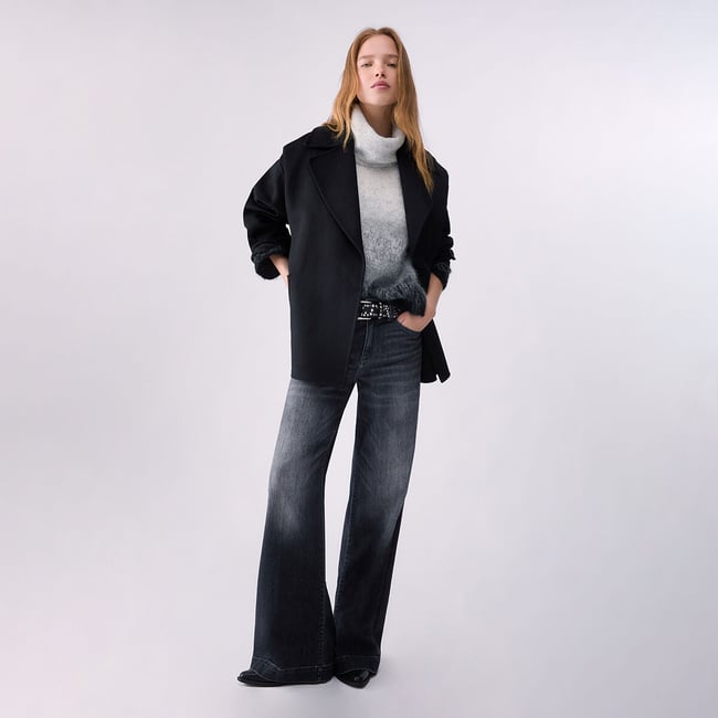 Manteau court en laine noir <span itemprop=