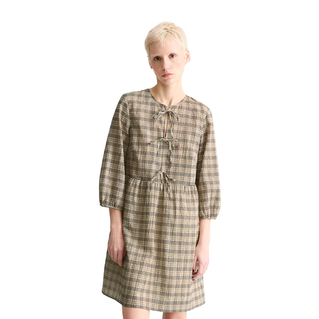 Robe en seersucker relaxed en coton mélangé naturweiß <span itemprop=