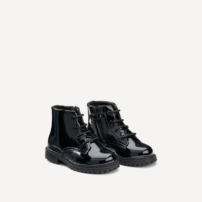Lack-Stiefeletten mit Reissverschluss und Schnürung schwarz <span itemprop=