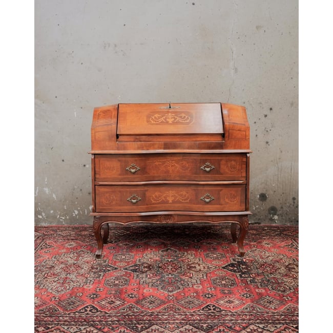 Secrétaire aux multiples cachettes Honoré N°195 - Bon état Couleur bois clair <span itemprop=
