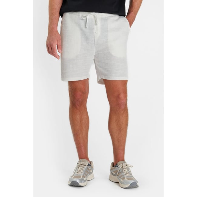 Short SARON off white <span itemprop=