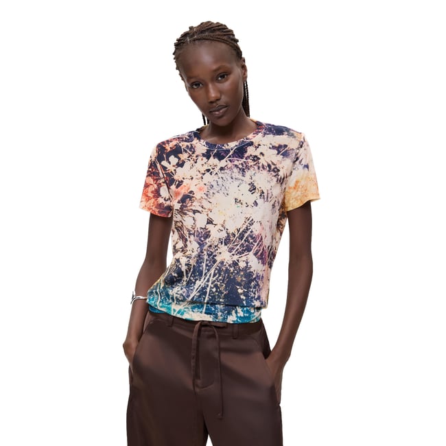 T-shirt à imprimé tie-dye orange <span itemprop=