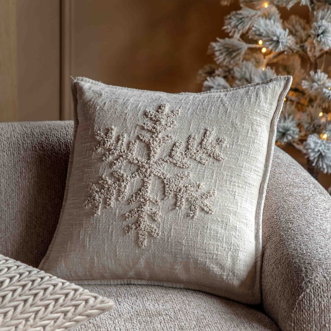 Eco Plush Embroidered Snowflake Cushion, cream, ÉDITÉ