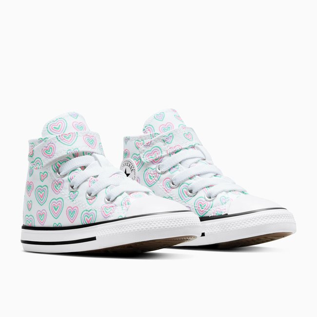 Sapatilhas All Star 1V Hi Happy Hearts estampado corações <span itemprop=