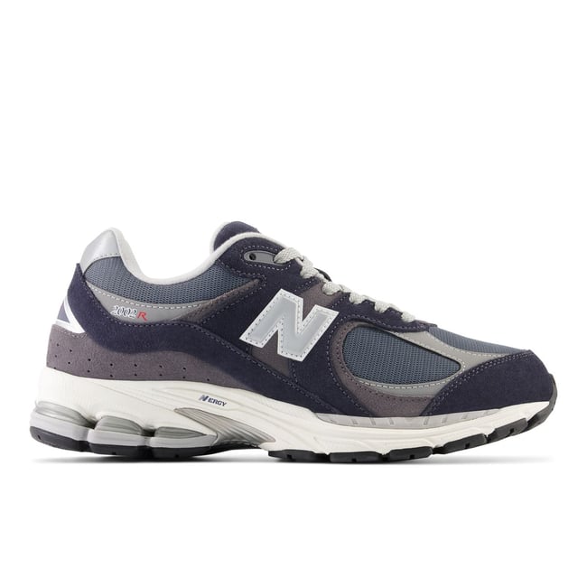 Baskets 2002 - NEW BALANCE