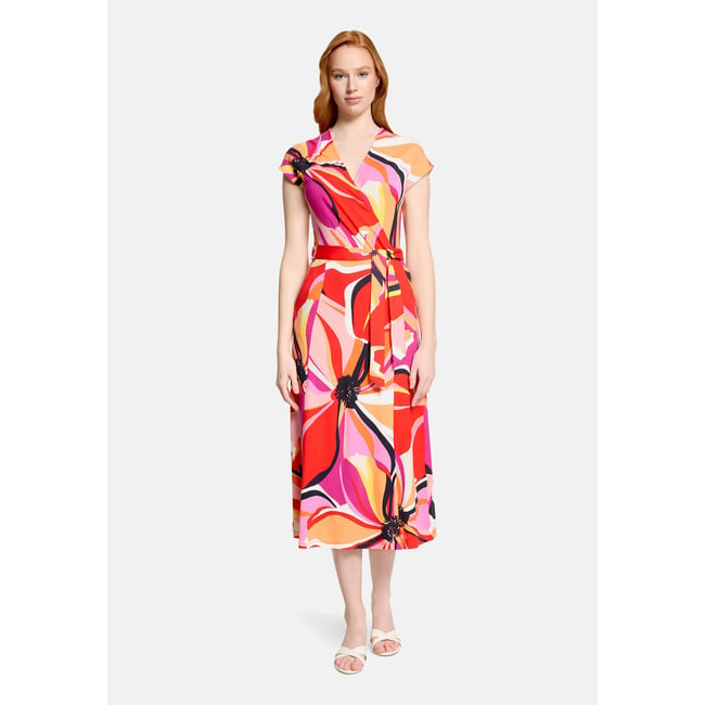 Robe en jersey à imprimé à fleurs red/pink <span itemprop=