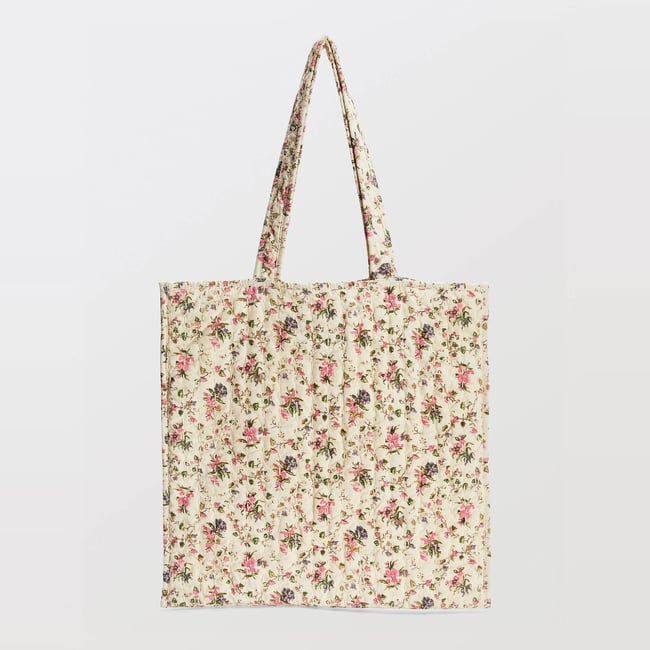 Cabas matelassé imprimé butter cream <span itemprop=