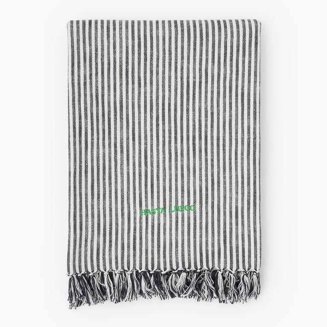 Fouta brodée, 100x180cm, 100% coton BIO noir <span itemprop=