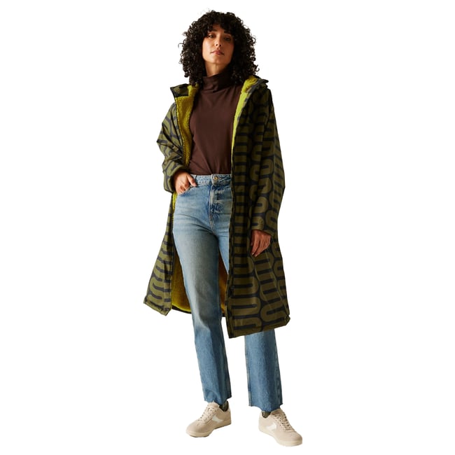 Peignoir à langer imperméable motif/style abstrait ORLA KIELY vert olive <span itemprop=