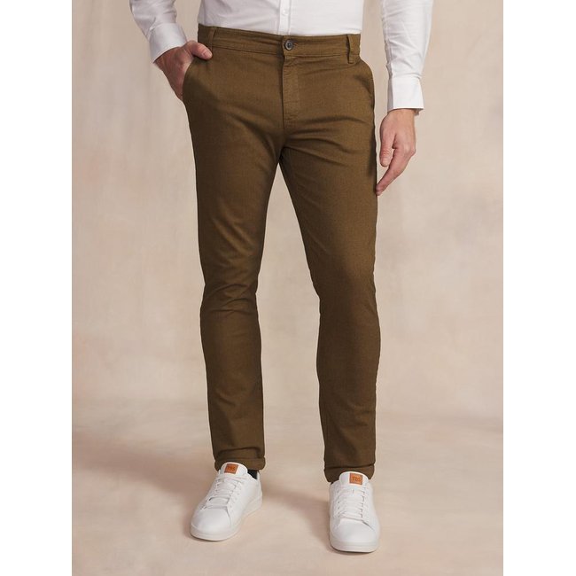 Pantalon RYLERFAN havane <span itemprop=