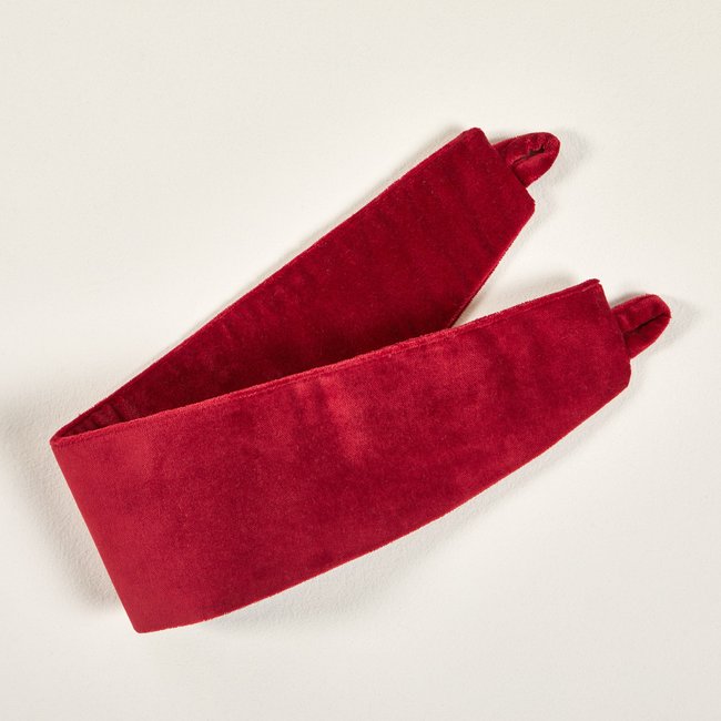Embrasse en Velours uni  DARIO rouge opéra <span itemprop=
