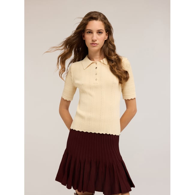 Polo beige <span itemprop=