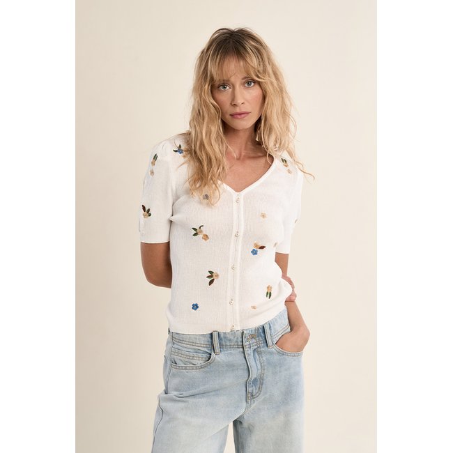 Pull manches courtes, ballon offwhite <span itemprop=
