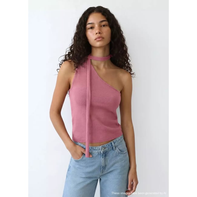 Top maille asymétrique rose <span itemprop=