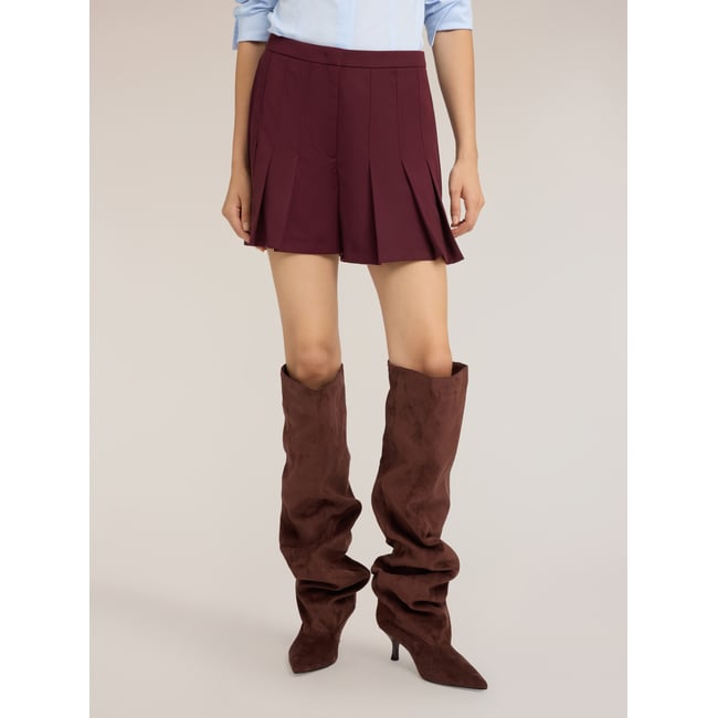 Short taille haute à plis burgundy <span itemprop=