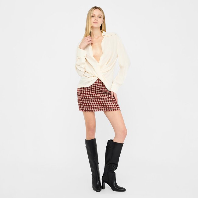 Blouse en crêpe de chine crème <span itemprop=