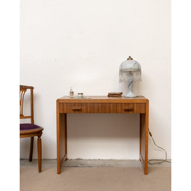 Coiffeuse en bois Louise N°319 - Bon état Couleur bois clair <span itemprop=