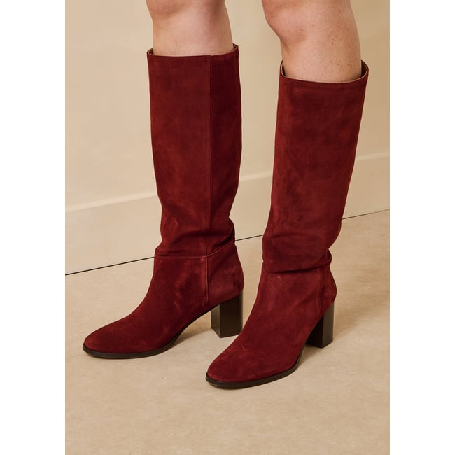 Bottes en cuir suédé à talons - LA FEE MARABOUTEE