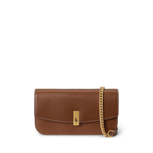 Sac pochette en cuir, à bandoulière chaîne camel <span itemprop=