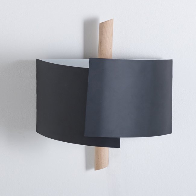 Aplique de diseño de metal y haya, Stolico negro <span itemprop=