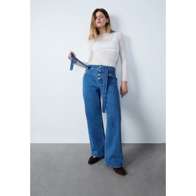 Jean coupe carotte à nouer DEVE bleu royal <span itemprop=