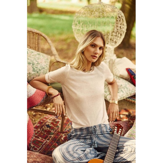 Jersey de punto fino, cuello redondo, manga corta MARILOU crudo <span itemprop=