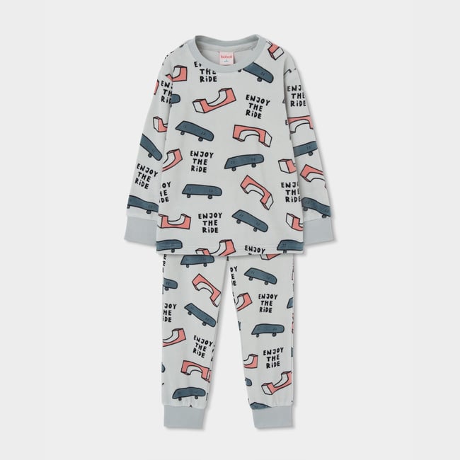 Pyjama molleton garçon imprimé skate multicolore <span itemprop=