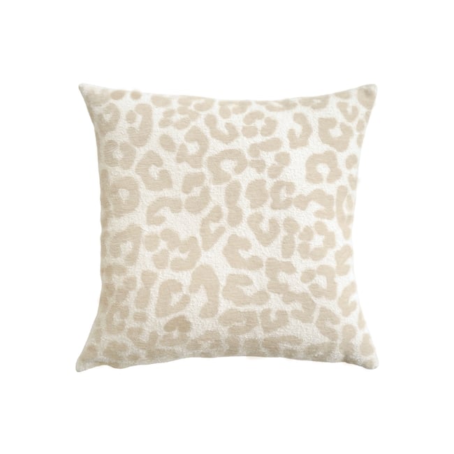 Coussin décoratif carré en jacquard chenille à motif léopard naturel <span itemprop=