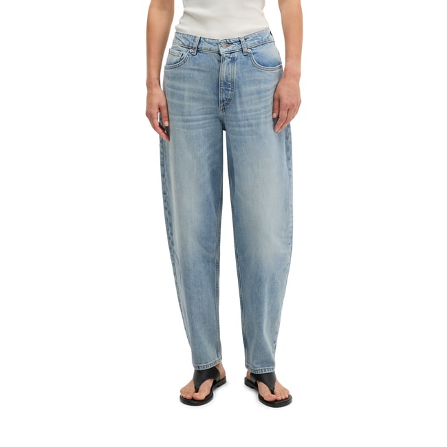 Jeans modèle Lara barrel cropped avec CIRCULOSE bleu clair <span itemprop=
