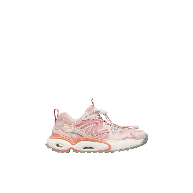 Sneakers en écopelle et tissu FLYNER. rose poudré-blanc <span itemprop=