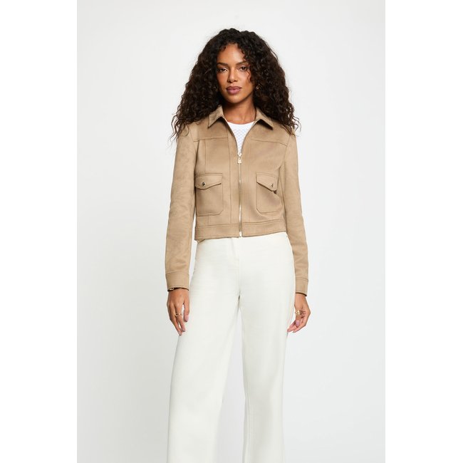 Blouson court suédine taupe <span itemprop=