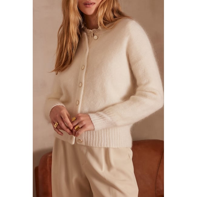 Gilet en mohair LOU creme <span itemprop=
