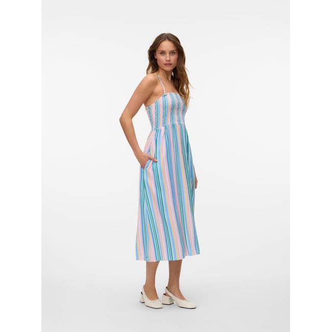 Robe snow white <span itemprop=