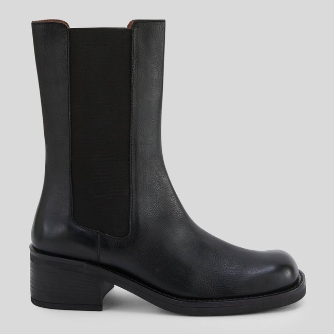 Bottines en cuir grainé noir <span itemprop=