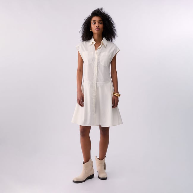 Robe chemisier avec ceinture crème <span itemprop=