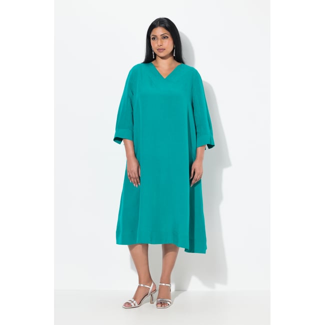 Robe midi en lin mélangé. Col V vert bleu <span itemprop=