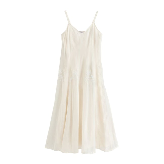 Robe à fines bretelles mi-longue crème <span itemprop=