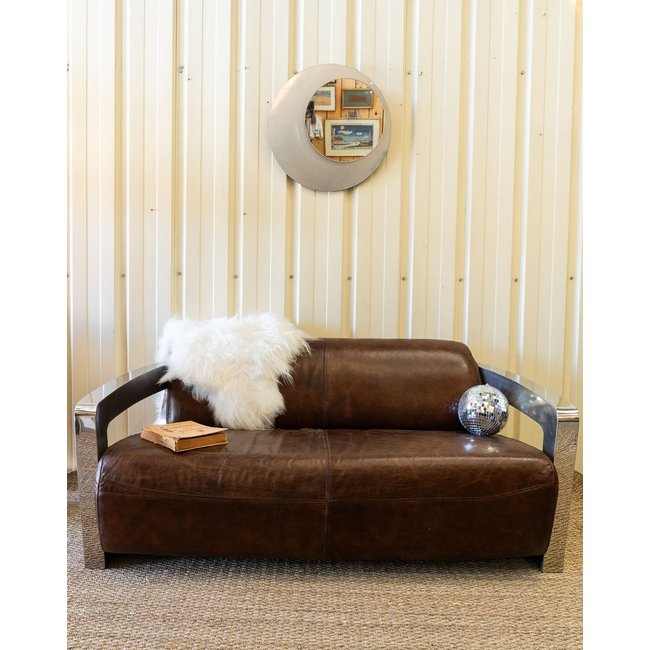 Canapé en cuir Robert N°39 - Bon état Couleur marron <span itemprop=